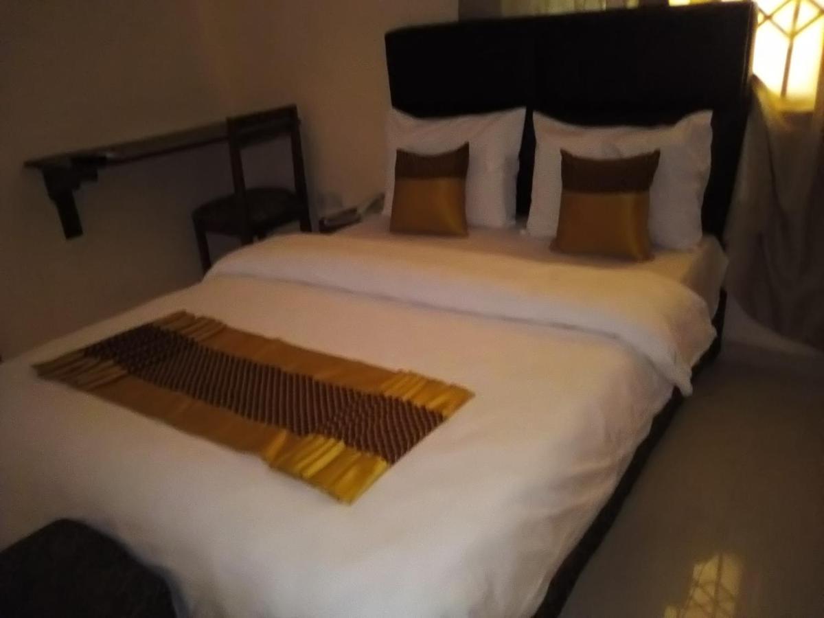 Rhogem Hotel Sekondi-Takoradi Exterior foto